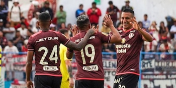 Andy Polo, Edison Flores y Alex Valera fueron protagonistas del reciente tricampeonato nacional de la 'U'. - créditos: Universitario