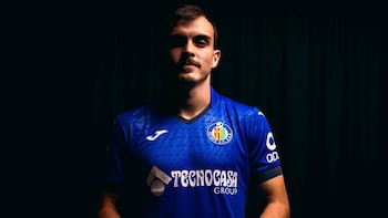 El centrocampista español Francho Serrano ficha por el Getafe CF hasta 2029