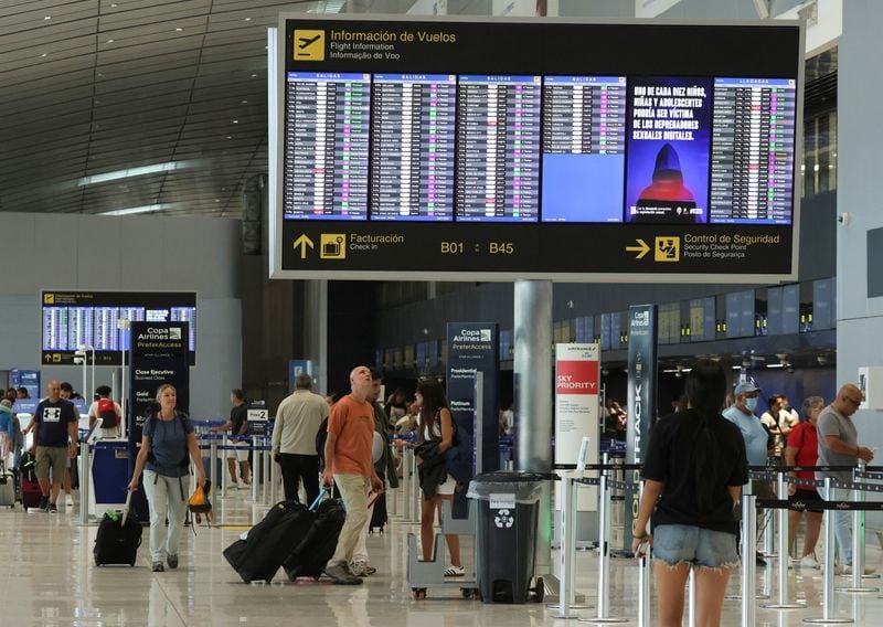 Las visitas bajo esta modalidad crecieron de 108,429 en 2022 a más de 200 mil en 2025. . REUTERS/Aris Martínez