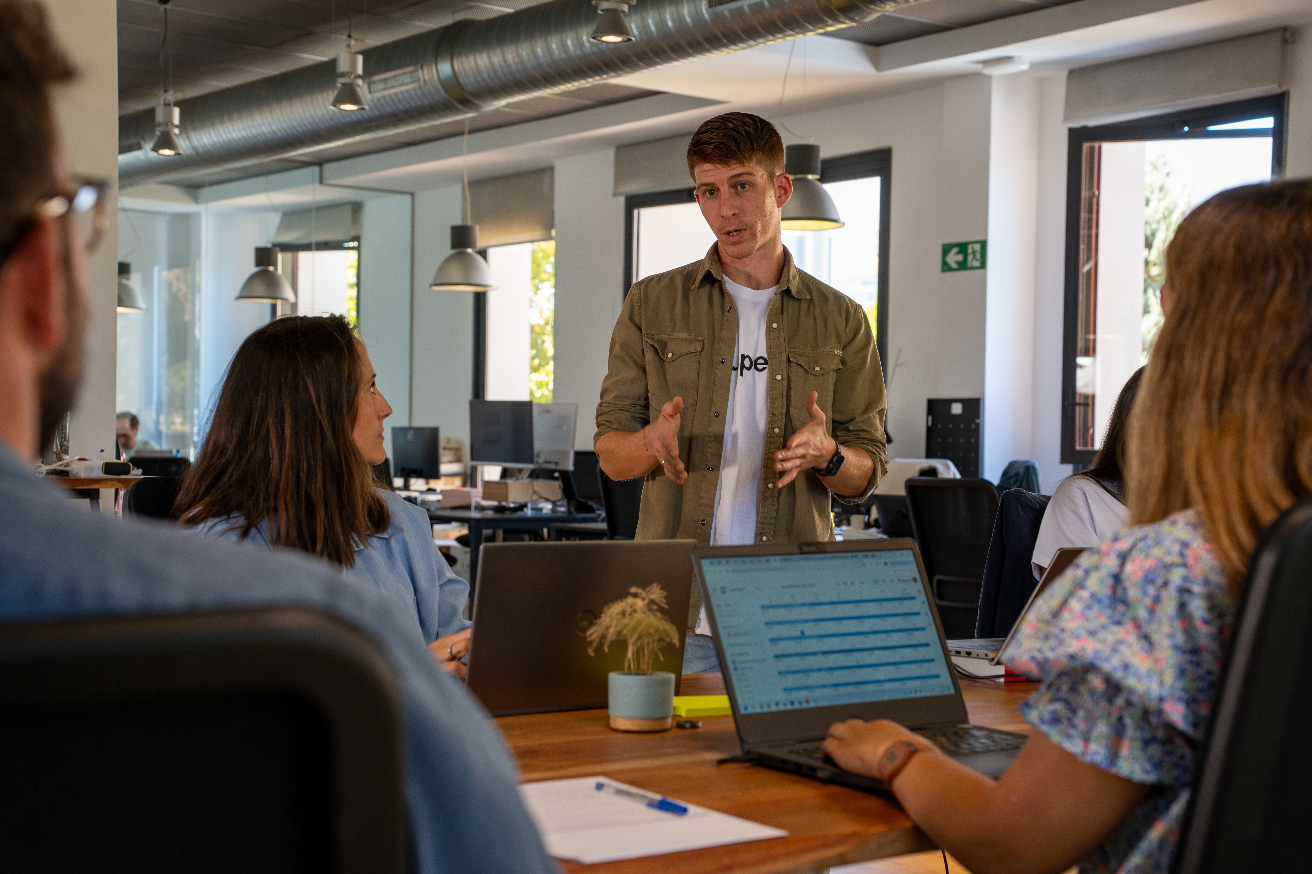 La mayor parte del empleo público en la Argentina se concentra en los niveles provinciales y municipales