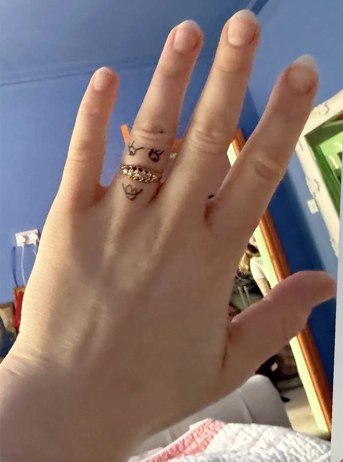 Jessie Cave presumió el anillo que Alfie Brown le dio. (Instagram)