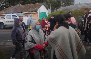 La crisis de abastecimiento de agua en Ipiales, Nariño, ha provocado que la frontera con Ecuador permanezca bloqueada por segundo día consecutivo - crédito @HoyNarino/X