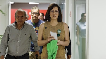 Morant sostiene que en España hay "doble rasero" y que la Justicia "no es igual y no se aplica igual para todos"