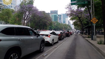 Manifestaciones, accidentes, bloqueos en CDMX y Edomex hoy 7 de abril: carga vehicular en Av. Reforma