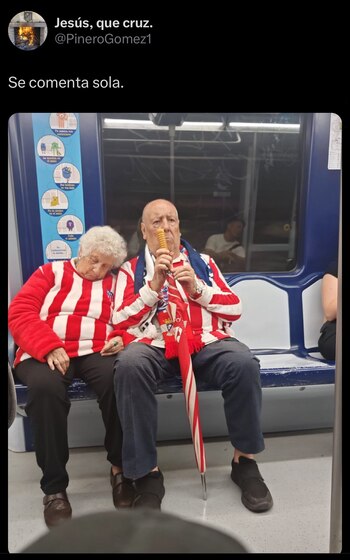 Foto viral de los aficionados