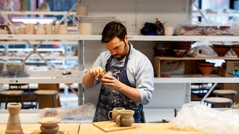 Dedica tiempo a una actividad