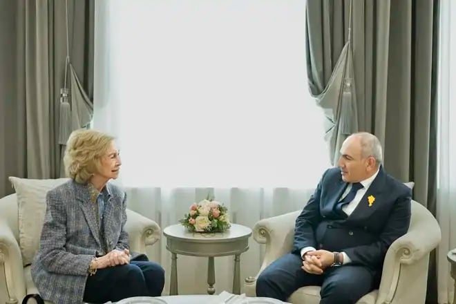 La reina Sofía durante su visita en Armenia. (Gobierno de Armenia)