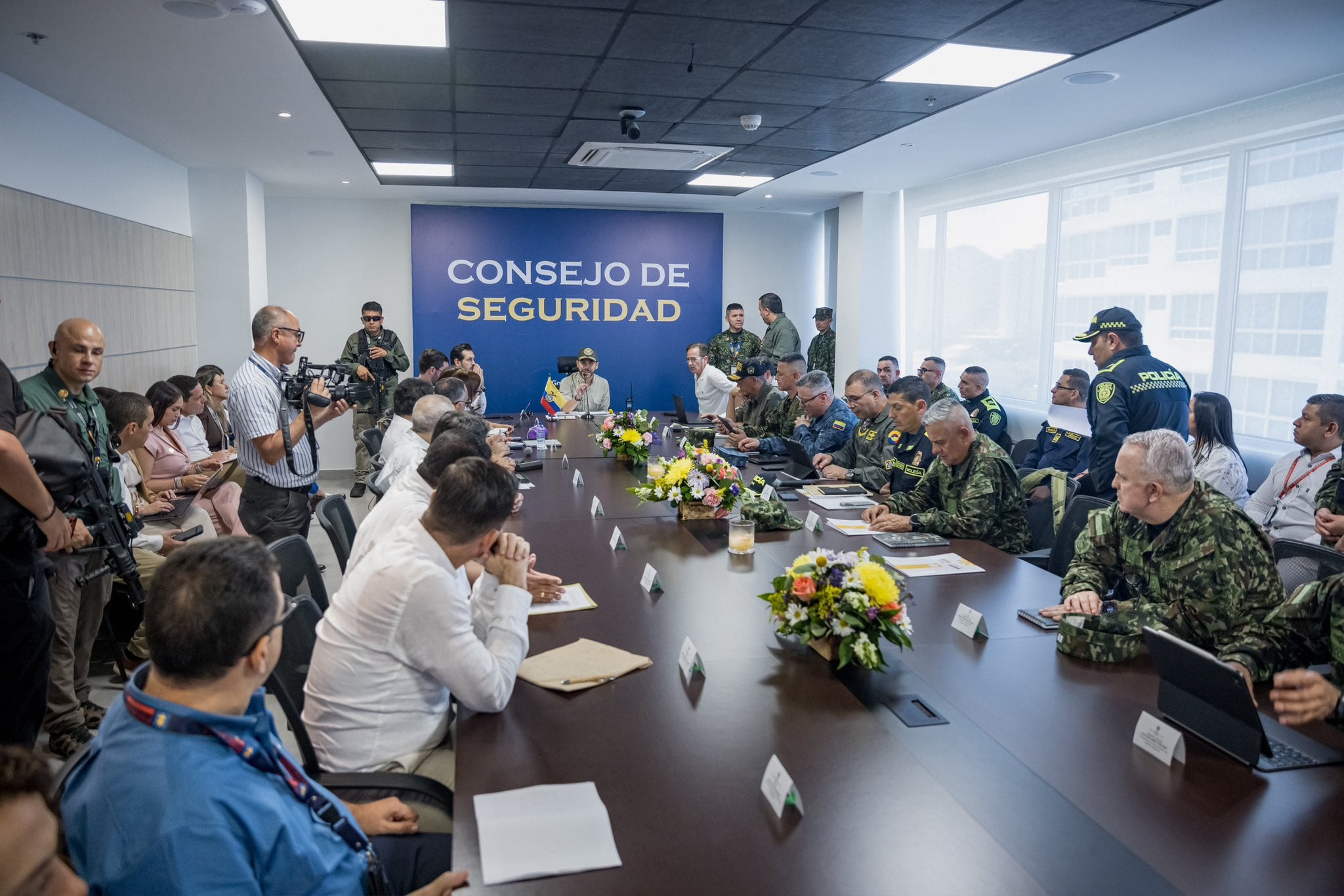 Aumentarán los operativos terrestres, los patrullajes conjuntos y la vigilancia aérea en el departamento - crédito @mmarguiguerra/X