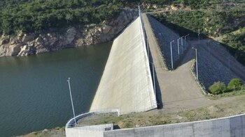 Ordenan concluir la represa del