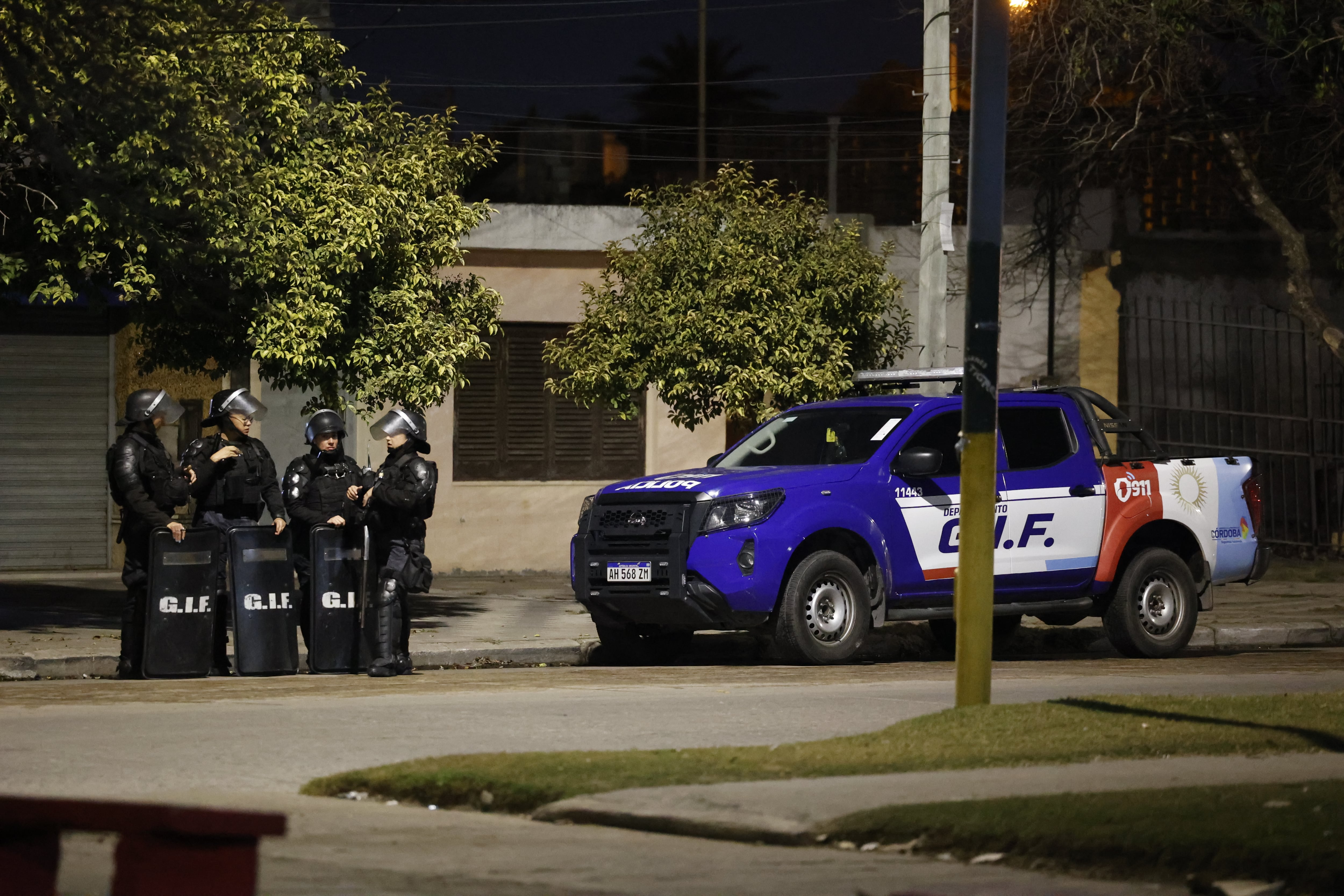 Hubo amplio despliegue policial antes durante y después de los incidentes (Foto/Mario Sar)
