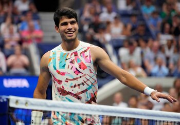 Alcaraz durante el partido contra
