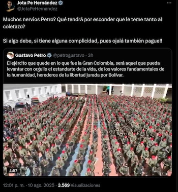 El senador escribió a través