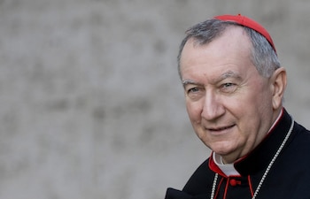 Foto archivo. El cardenal Pietro Parolin preside una misa solemne en la Catedral Metropolitana de Guatemala durante una visita oficial por los 90 años de relaciones diplomáticas entre la Santa Sede y Guatemala. EFE/Claudio Peri