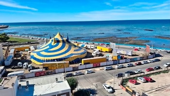 Despidieron a un empleado de un circo en Comodoro Rivadavia e intentó prenderlo fuego dos veces: quedó detenido