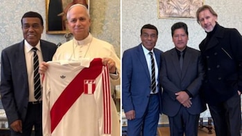 Teófilo Cubillas, acompañado de Ricardo