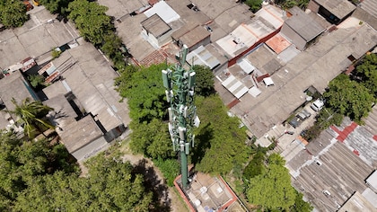 Cuatro fiscalías investigan a dos poderosas empresas de EEUU por extorsionar al nieto de un embajador español e intentar quedarse con su empresa de 12.000 antenas de telefonía