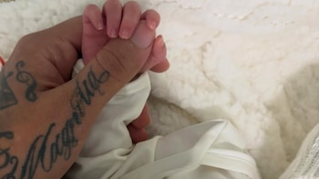 Nació Caleb, el hijo de Blessd y Manuela QM, en Medellín