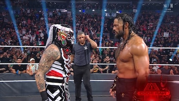 Penta se ha enfrentado a grandes luchadores de la WWE para llegar lograr obtener el maletín. (Captura de pantalla)