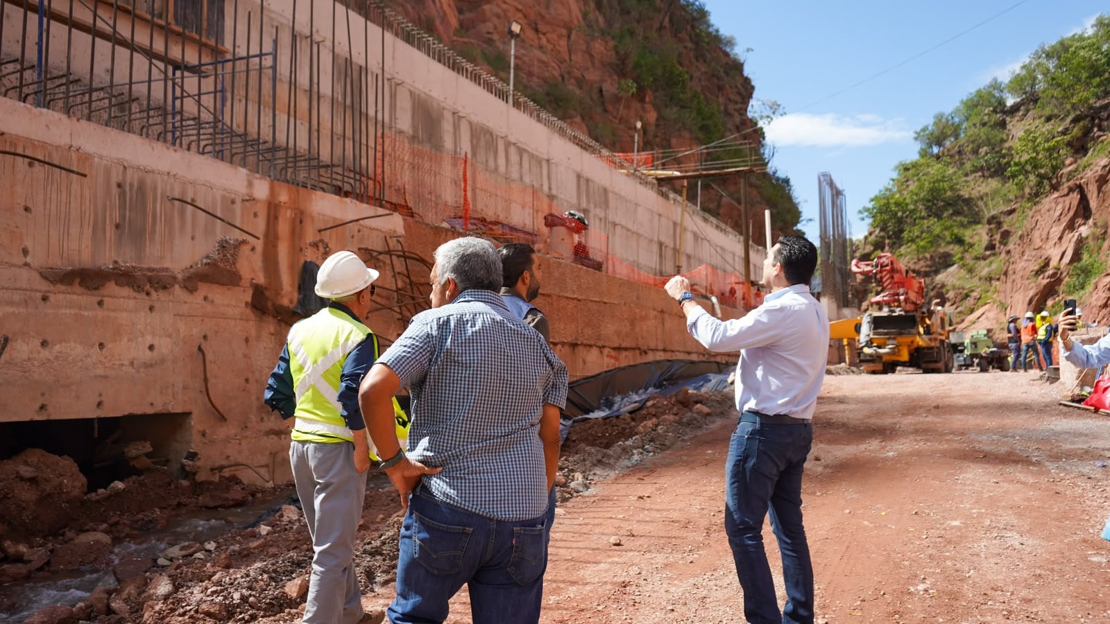 La represa San José forma parte de las iniciativas para enfrentar el acceso limitado al agua potable y el racionamiento en la capital