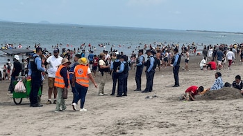 El aumento del oleaje en el Pacífico pone en alerta Honduras ante el riesgo de inundaciones