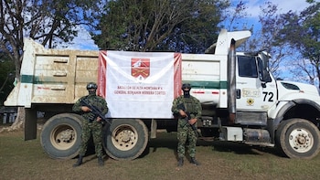 Ejército frustró un ataque terrorista en Cauca al recuperar una volqueta robada que iba a ser cargada con explosivos