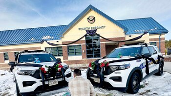 Dos policías murieron al intentar