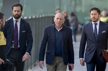 El exdirector adjunto operativo (DAO) de la Policía Nacional, José Ángel González (c), a su salida del Juzgado de Violencia sobre la Mujer Número 8 (Alberto Ortega - Europa Press)