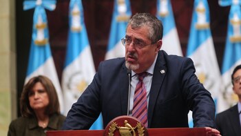 El presidente de Guatemala anuncia