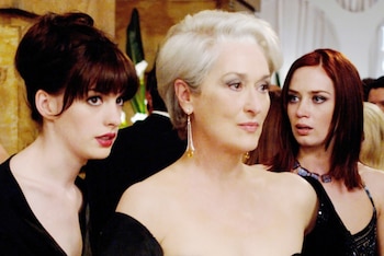 La primera cinta de 'El diablo viste a la moda' le dio visibilidad internacional a la novela de 2003. (Captura de video)