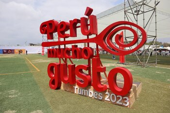 Inauguración de Perú mucho gusto,