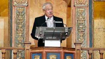 Gonzalo Celorio recibió el Premio Cervantes: “La novela es un ejercicio de alto riesgo”