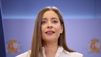 El PP acusa a Bolaños de dedicarse a "coaccionar" a los jueces y a "colaborar con la cloaca" de Leire Díez
