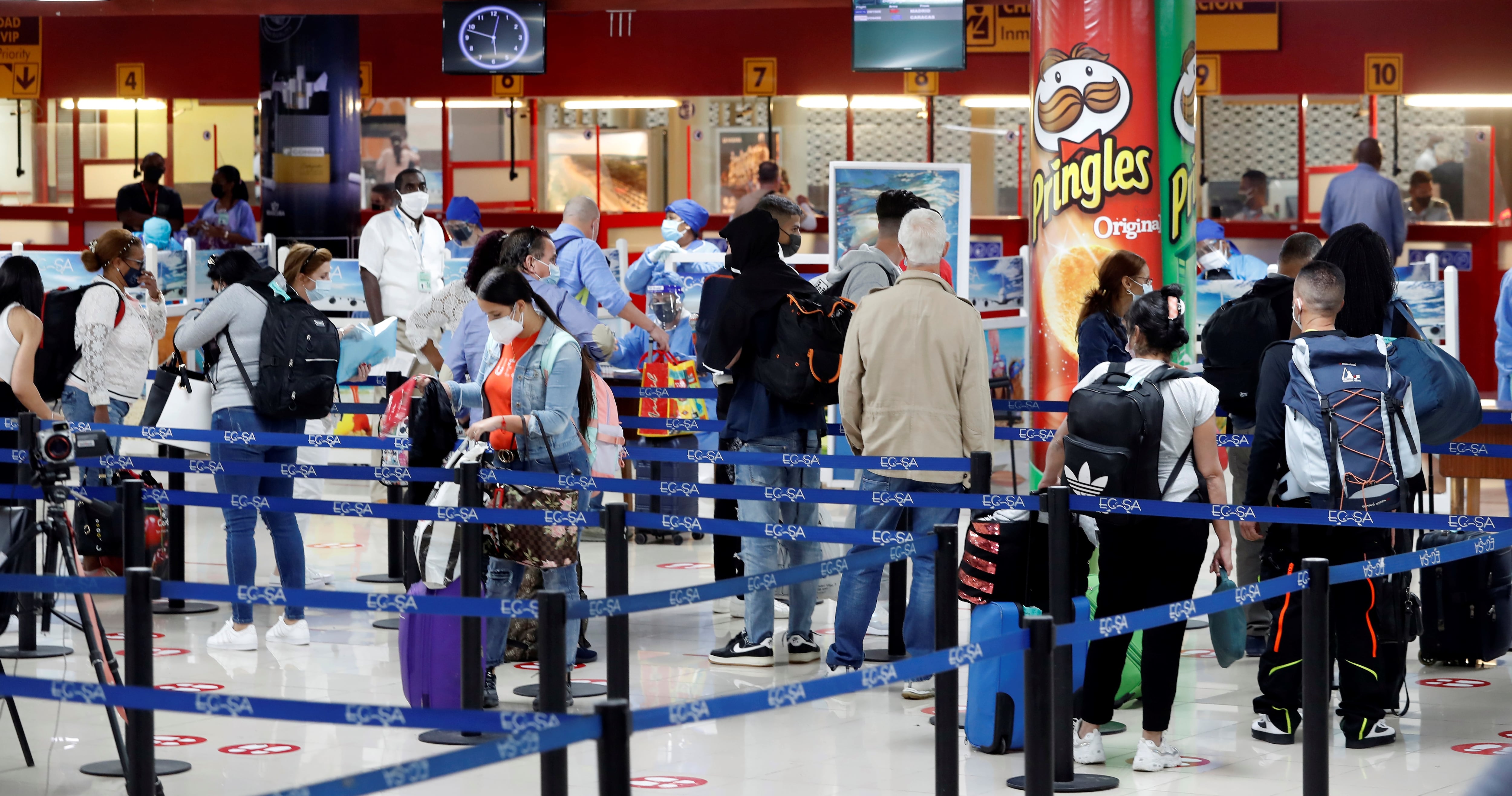 El aeropuerto José Martí acumula su tercer cierre nocturno en una semana mientras la escasez de Jet A-1 se extiende a diez terminales cubanas