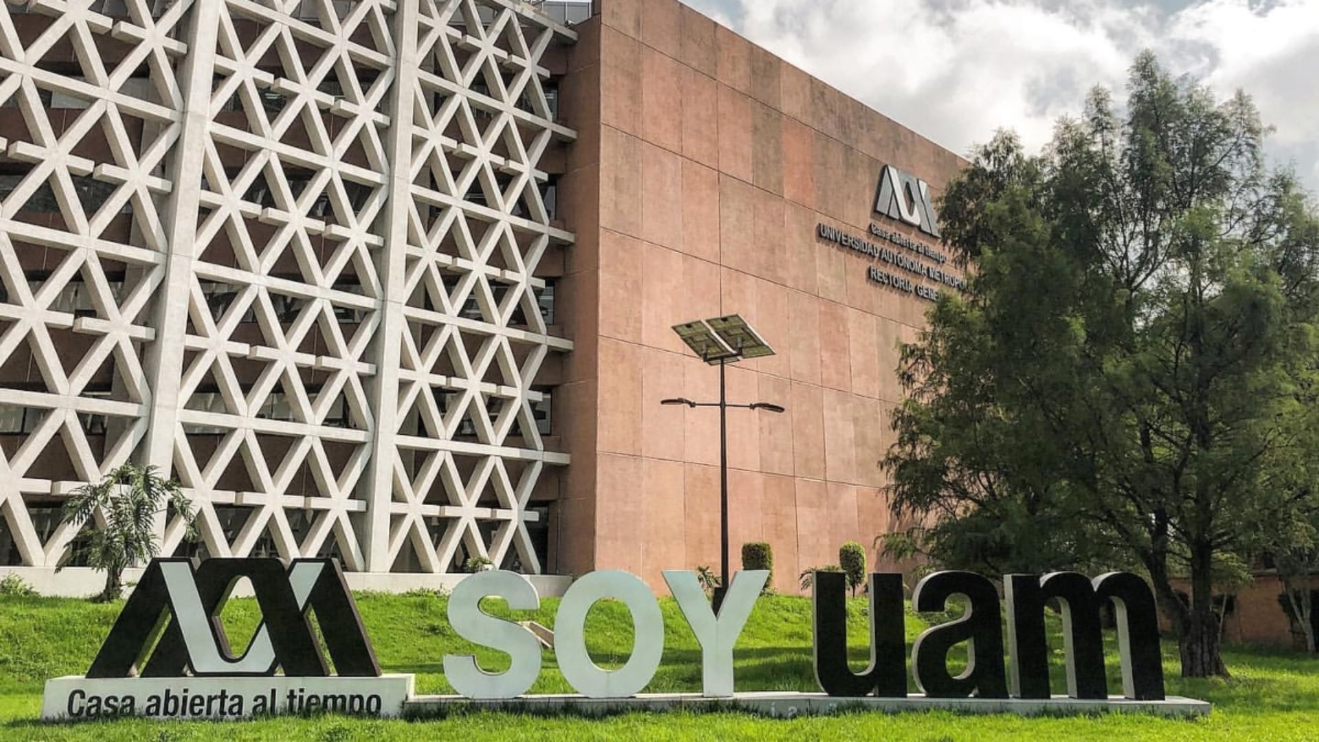 Este anuncio es relevante para miles de estudiantes que buscan ingresar a una universidad con un sólido prestigio. / Archivo Infobae