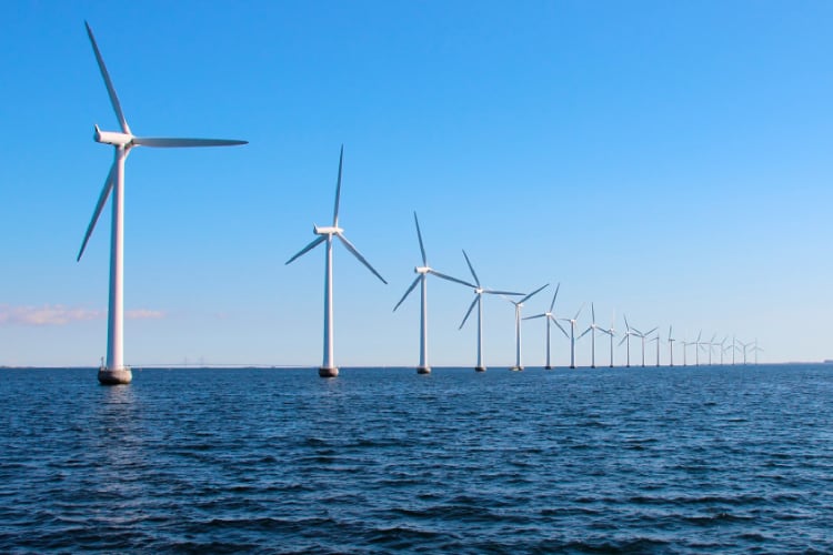 Energía renovable. (Review Energy)