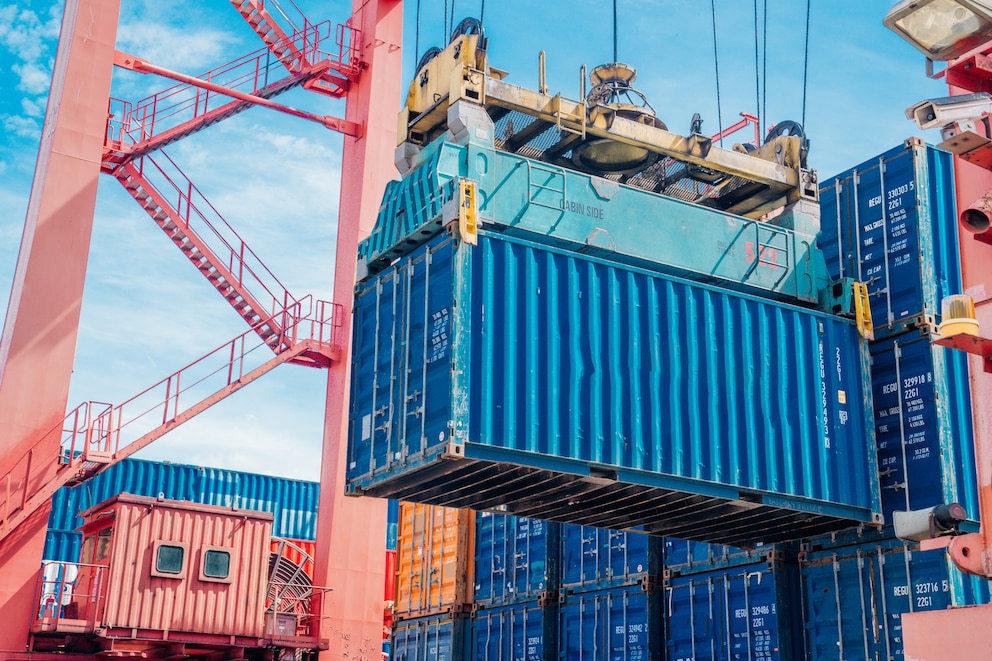 Exportaciones de El Salvador podrían superar US$13.000 millones