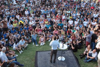 Axel Kicillof en la mateada