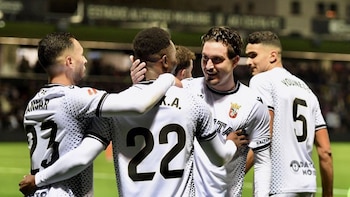 (Crónica) El Ceuta se acerca