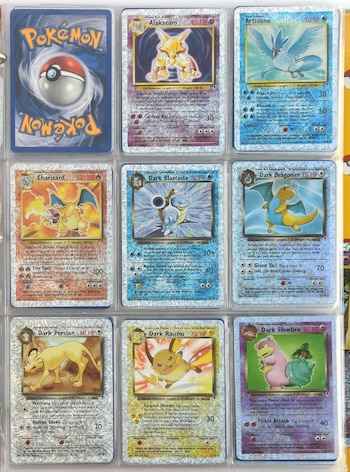 El propietarios de las cartas de Pokémon afirmó que comenzó a coleccionarlas a finales de la década de 1990. (Ewbank's Auctions)