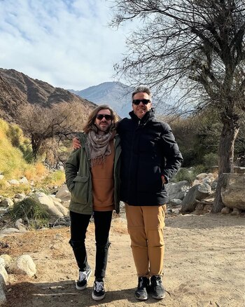 Jara Werchau junto a su