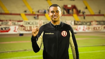 Sandro Cometivos realizará una pasantía en Queens Park Rangers. - Crédito: Universitario