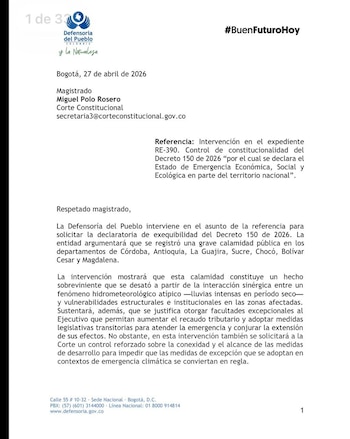 En la primera página del documento remitido a la Corte se argumenta la gravedad de la calamidad pública y la necesidad de intervenciones urgentes en ocho departamentos. - crédito Blu Radio