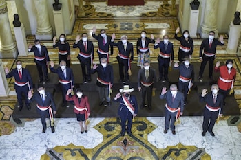 El gabinete Mirtha Vásquez duró