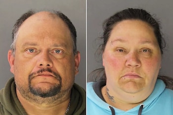 Pareja enfrenta cargos severos tras