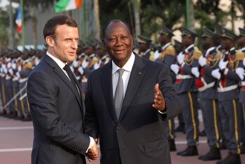 Emmanuel Macron y Alassane Ouattara