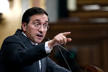 El ministro de Asuntos Exteriores,