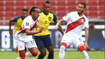 André Carrillo, Pervis Estupiñán y