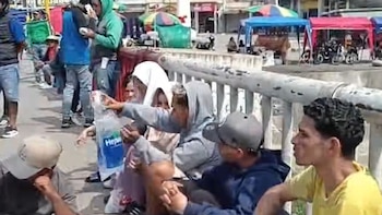 100 extranjeros expulsados del Perú