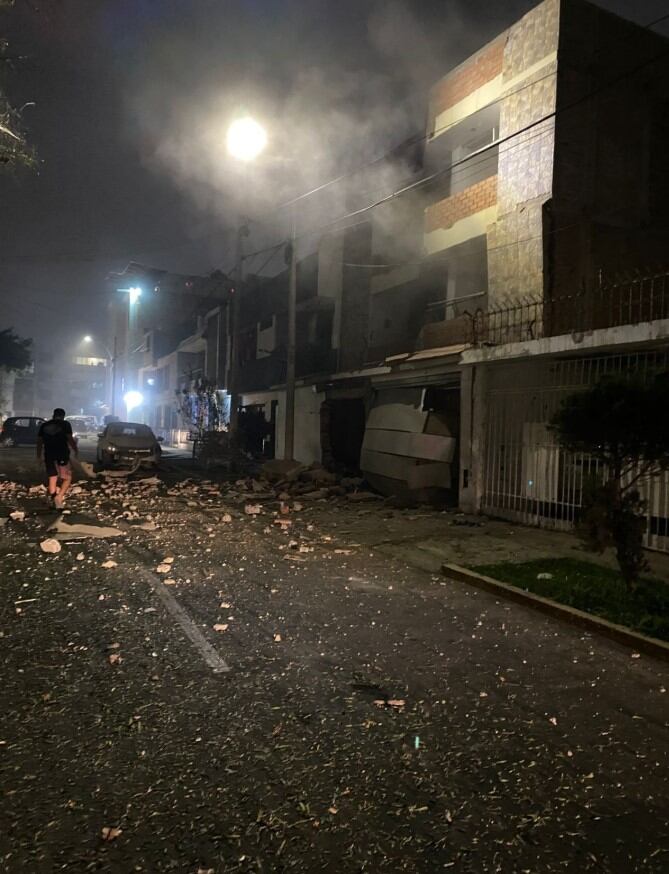 Nuevo atentado con dinamita en Trujillo: vivienda de Urb. Las Quintanas bajo ataque. Infobae Perú / Captura: Facebook