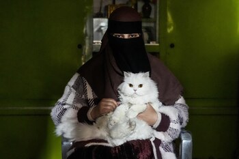 Yousman Zahoor posa para una